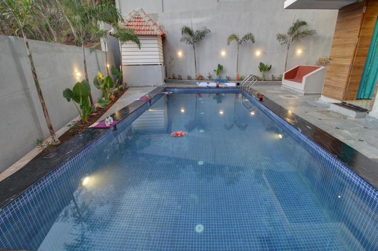 Euphoria Luxury Villa - 5Bhk - Private Pool - Jacuzzi, 巴加 外观 照片